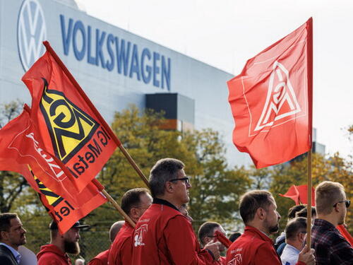 Volkswagen steže kaiš: Nema povećanja plata do 2030.