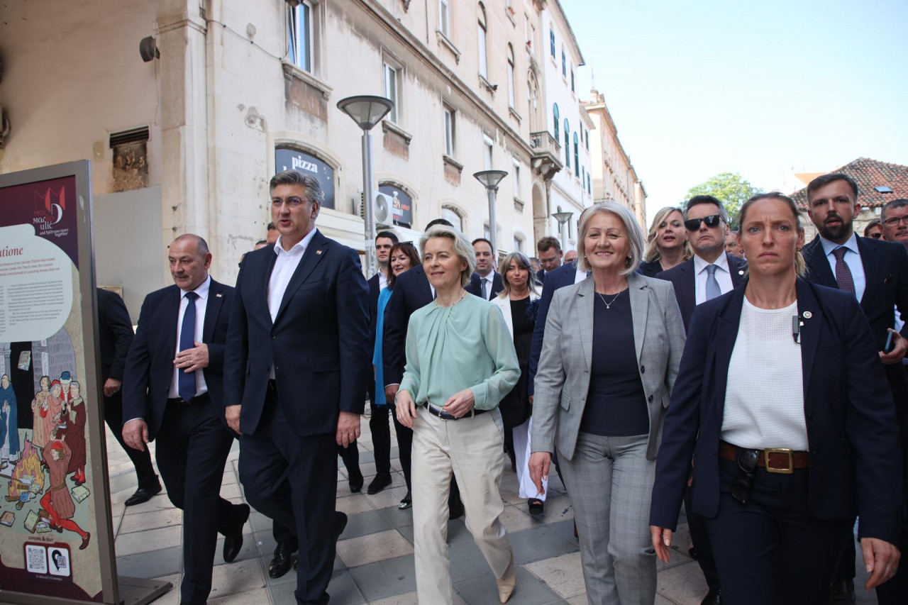 Von der Leyen u Splitu pohvalila 'zalaganja Hrvatske za EU put BiH'