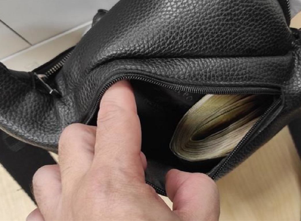 Vozač autobusa iz Srbije kažnjen s 5000 eura zbog skrivanja gotovine