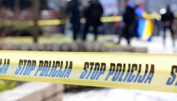 Vozač motocikla poginuo nakon sudara s automobilom kod Stanara