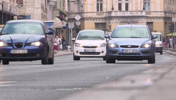 Vozila s bh. registarskim pločicama mogu na Kosovo