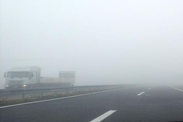 Vozite oprezno: Poledica na mostovima, vijaduktima i prilazima tunelima