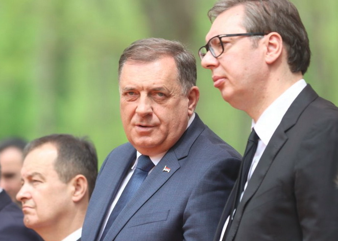 Vučić čestitao Dodiku na ubjedljivoj izbornoj pobjedi SNSD-a