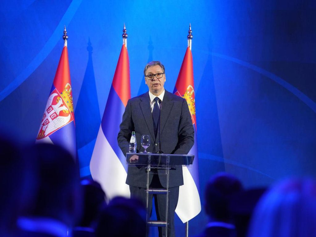 Vučić: Hrvati neka novu Oluju okače mačku o rep