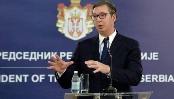 Vučić najavio parlamentarne izbore u martu