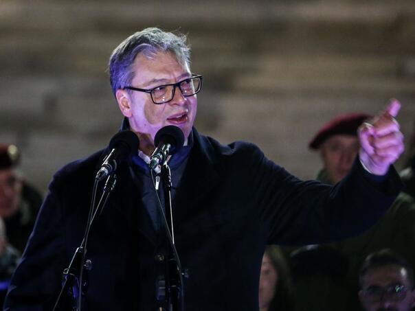 Vučić: NIS bi mogao dobiti novog vlasnika