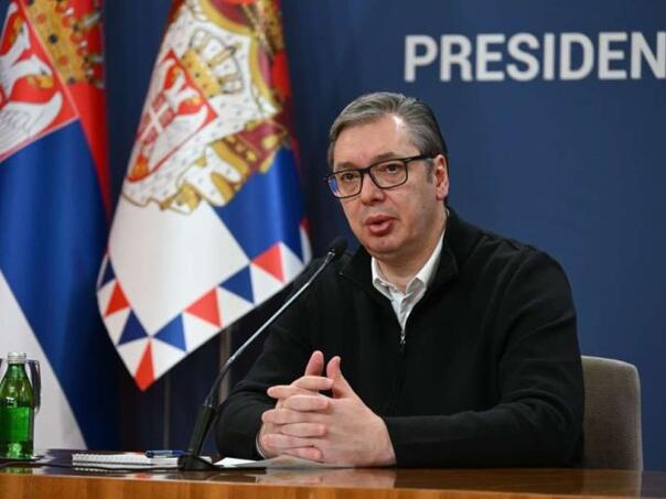 Vučić o prijevremenim izborima: "Neće ih biti potraje li svjetska kriza"