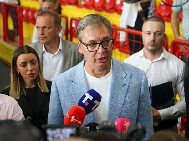 Vučić pokreće svoj Podcast: Prvi će mu gost biti legendarni trener