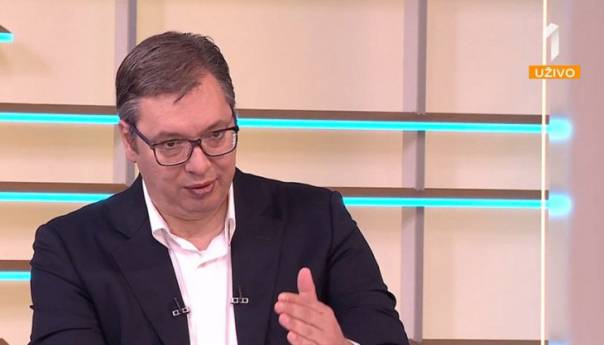 Vučić: Pozvat ću Đukanovića u Srbiju