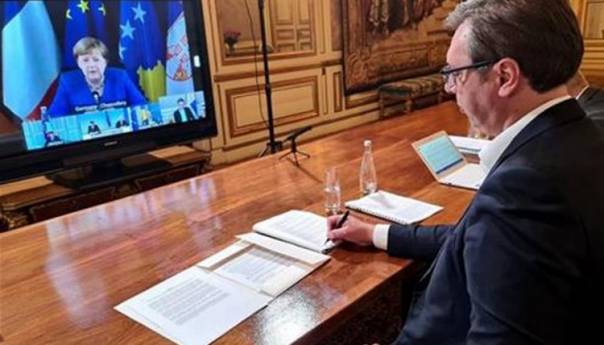 Vučić: Težak razgovor na samitu, maksimalistički zahtjevi Prištine