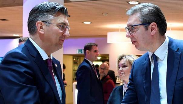 Vučić u Davosu razgovarao sa Plenkovićem: Bilo je otvoreno i prijatno