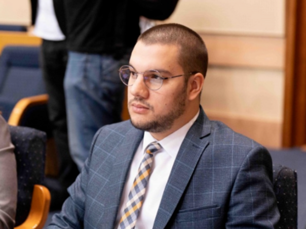 Vučinić: Pojedini SNSD-ovci prokockaju po 100.000 KM po noći!