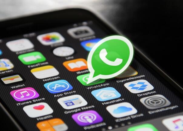 WhatsApp dobija novi izgled: "Liquid Glass" dizajn stiže na iPhone