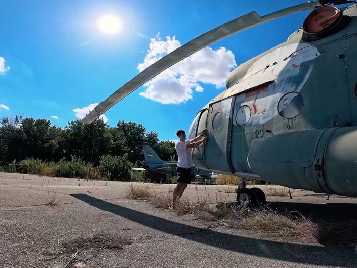 YouTuberi upali u vojni aerodrom u Srbiji, niko ih nije zaustavio
