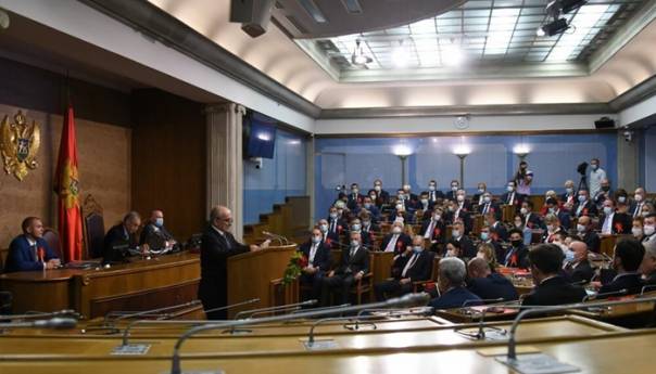 Za Krivokapića 41 potpis podrške