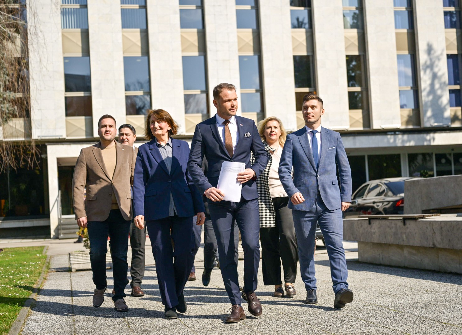 Za propagiranje fašizma, nacizma i neonacizma najmanje pola godine zatvora