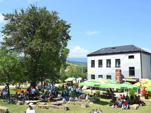Za turističke vaučere u RS za sedam dana podneseno 839 zahtjeva