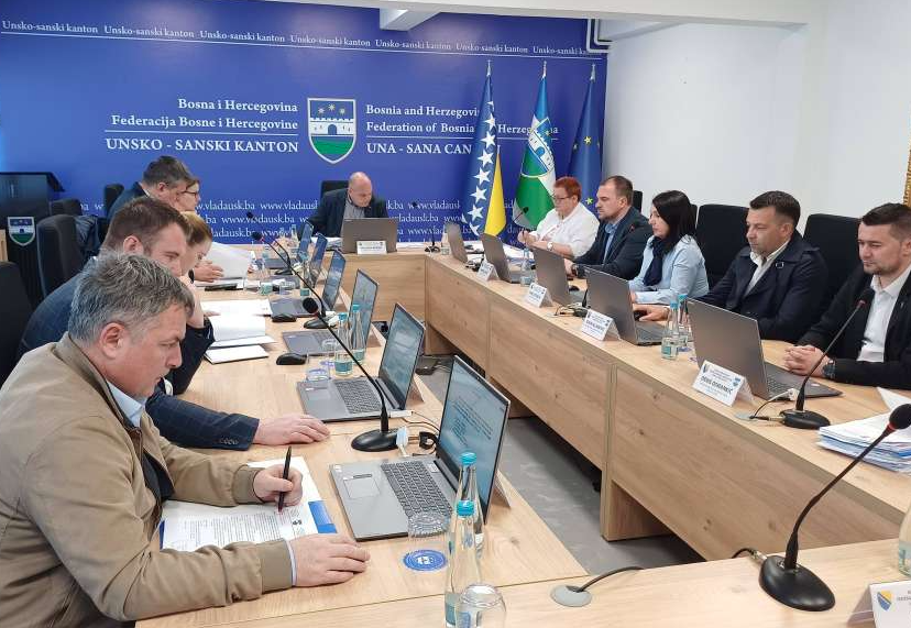 Za vatrogasne jedinice u USK odobreno 70.000 KM, za digitalne vještine 40.000 KM