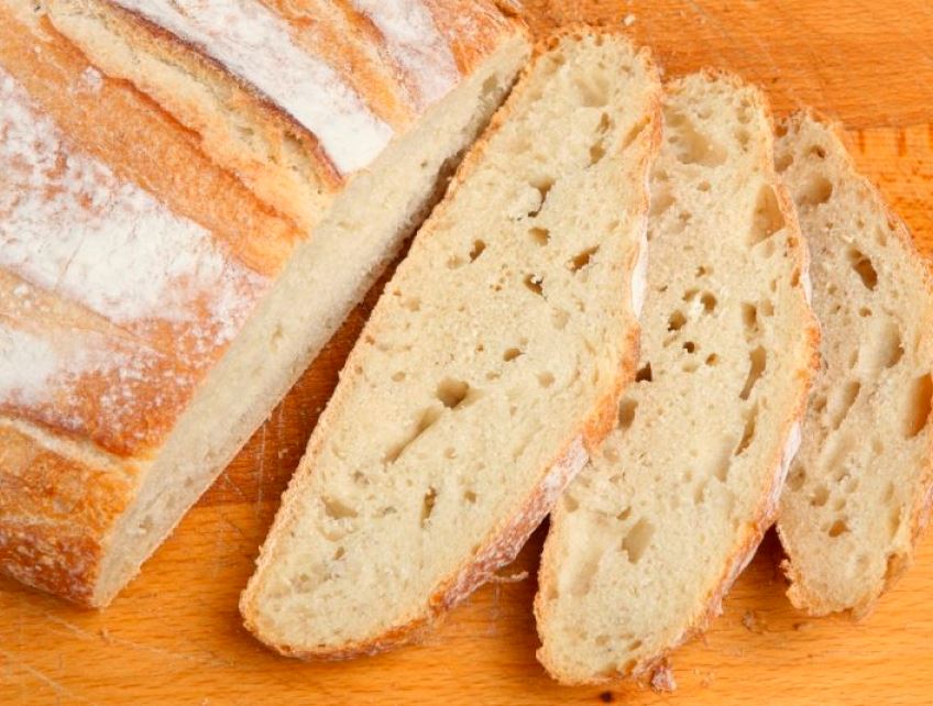 Zaboravite pekare: Ovaj hljeb od dva sastojka pravi se za par minuta