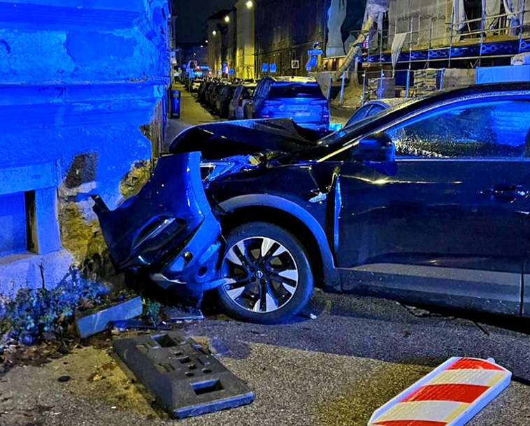 Zagreb: Pao semafor i teško povrijedio Nepalca