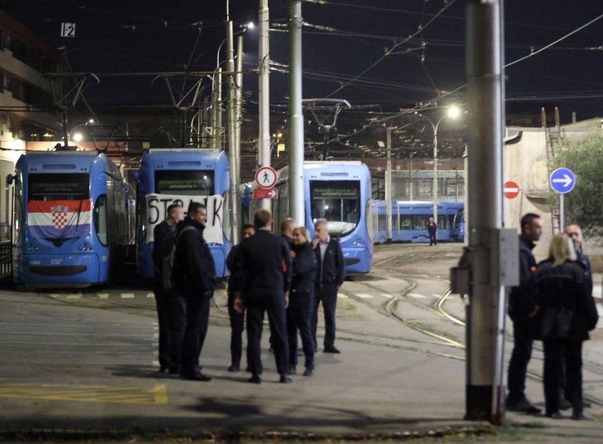 Zagreb stao: Štrajk ZET-a blokirao tramvaje i autobuse, građani se snalaze kako znaju