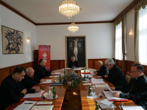 Zajedničko zasjedanje biskupa BK BiH i HBK u ponedjeljak