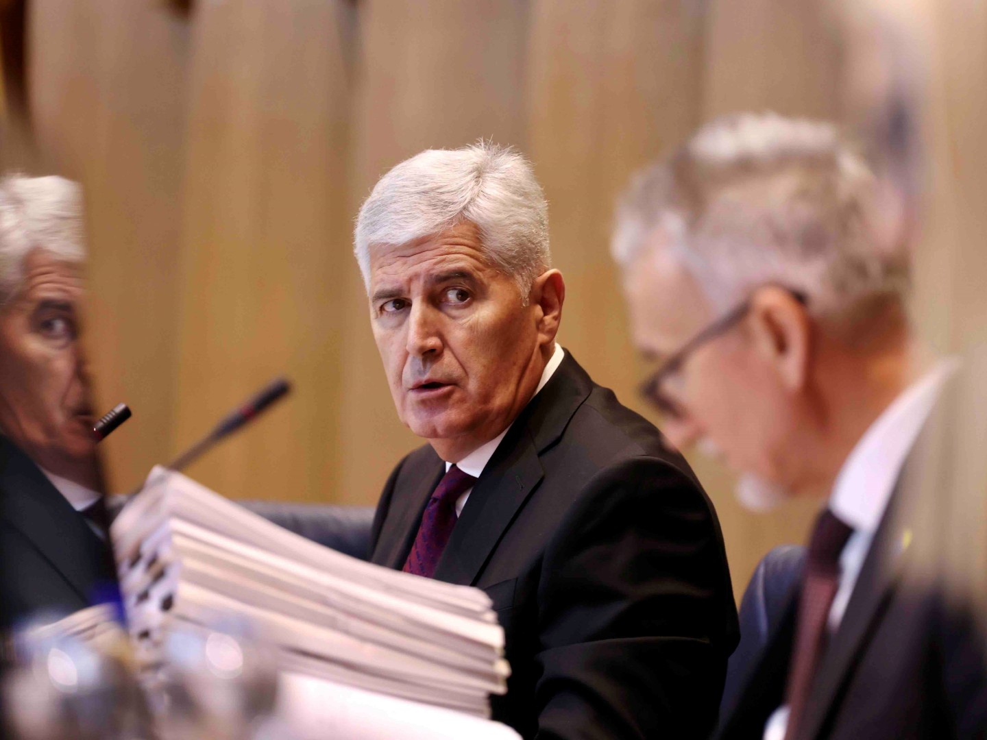 Zaključena sjednica Doma naroda, Čović odbacio zahtjev osam delegata
