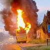Zapalio se autobus kod Bjelovara, vozač se spasio