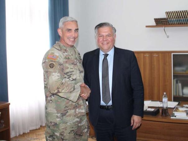 Zapovjednik NATO štaba posjetio MVP BiH