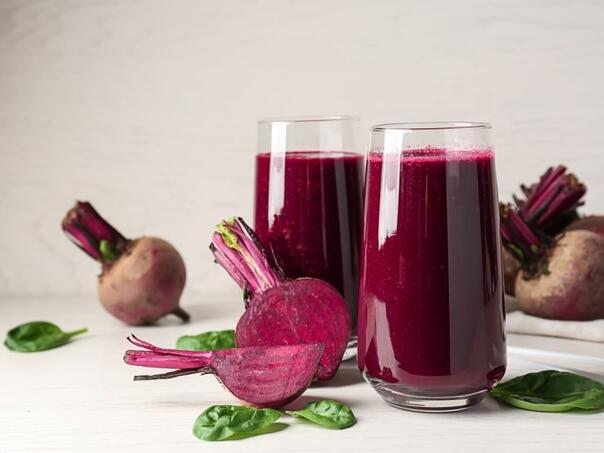 Zašto je čaša soka od cvekle idealan jutarnji ritual?