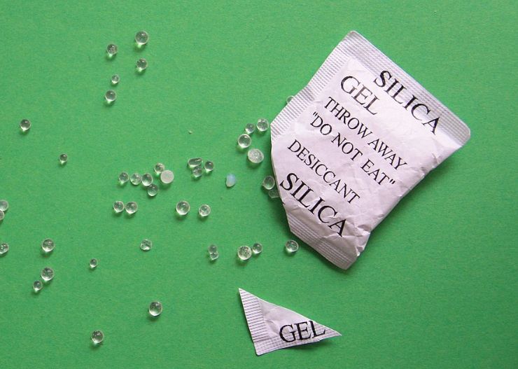 Zašto nikada ne biste trebali bacati kesice sa silika gelom: Mogu vam pomoći