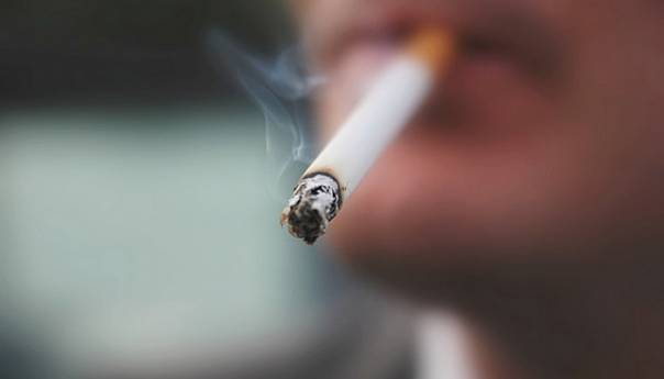 Zašto su pušači ugroženiji od zaraze virusom korona?