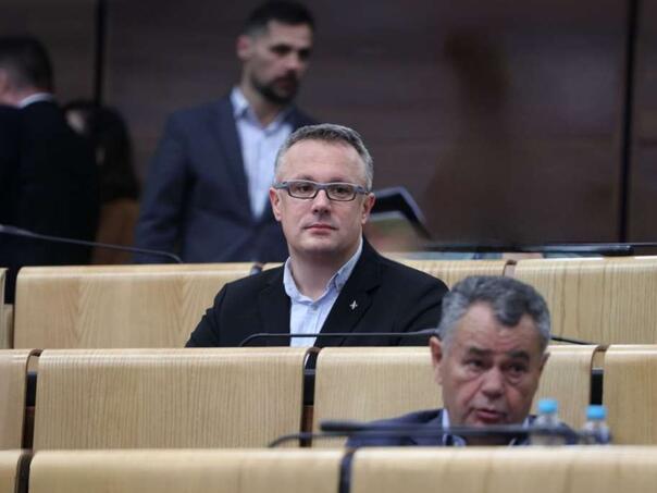 Zastupnik Kajan prijavio nove prijetnje: Policija i tužilaštvo pokrenuli istragu