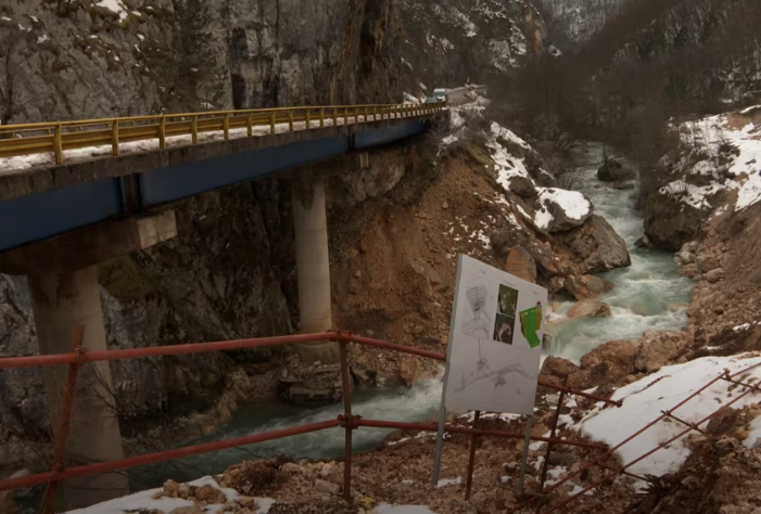 Zatvoren most na Bistrici: Radovi na hidroelektrani doveli do klizišta