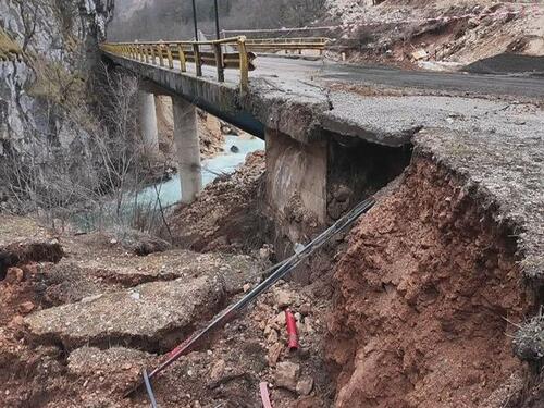 Zatvoren put Trnovo-Foča zbog katastrofalnog stanja