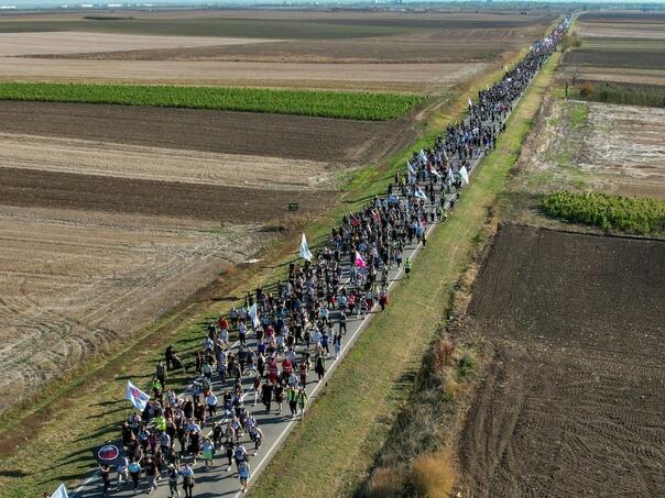 Zaustavljeni vozovi zbog prijetnji bombama, uhapšen Bačulov