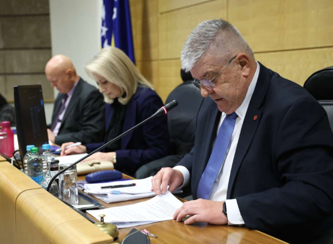 Završen današnji dio sjednice PD Parlamenta FBiH, nastavak sutra