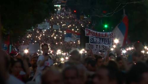Završen protest u Beogradu: Građani ostavili poruke Vučiću
