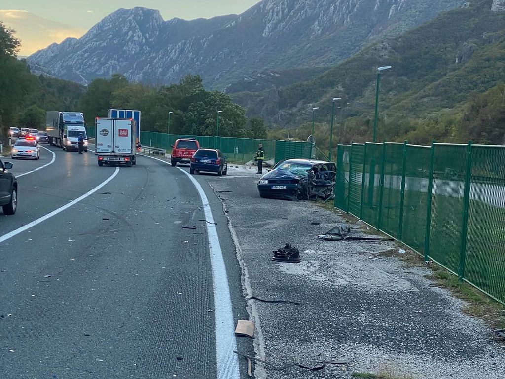 Završen uviđaj udesa, uspostavljen saobraćaj na cesti Jablanica - Mostar