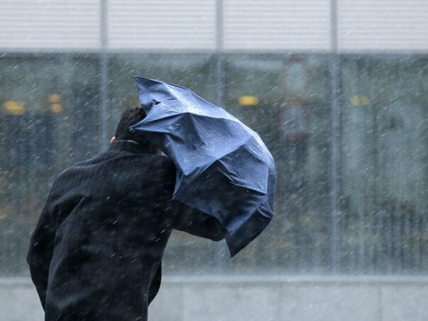 Zbog olujnog vjetra i obilnih padavina civilna zaštita objavila koje preventivne mjere poduzeti