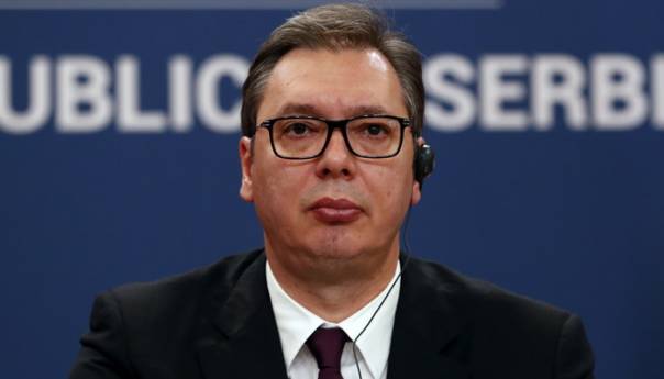 Zečević: Vučić se miješa u unutrašnje stvari BiH i Crne Gore