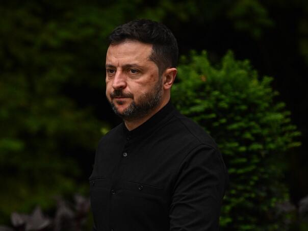 Zelenski: Lukašenko se sprema za rat