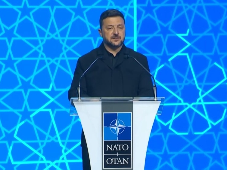 Zelenski u Ankari: Ukrajina u NATO-u bila bi izvor iznimnih odbrambenih sposobnosti