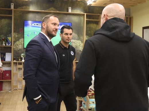 Zeljković posjetio "Zmajeve" pred sutrašnji meč s Rumunijom