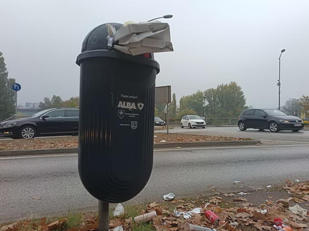 Zenička "Alba" obustavila odvoz otpada, Kasumović najavio raskid ugovora