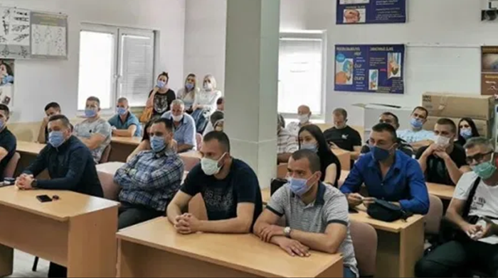 Živinice: Oko 50 članova Foruma mladih SDP-a pristupilo SDA