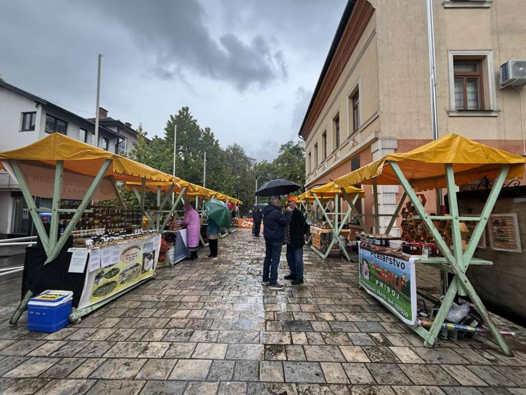 "Živjeti s prirodom": U Goraždu 20. dani meda i ljekovitog bilja