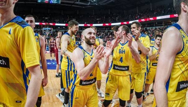 Zmajevi slave usred Latvije: Slika iz pobjedničke svlačionice sve govori