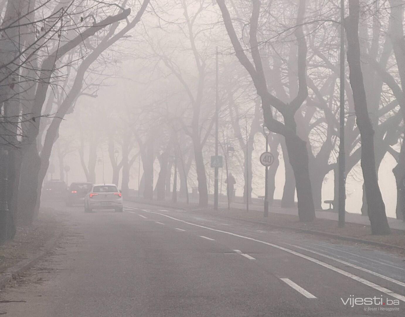 Zrak u Sarajevu i jutros nezdrav, pogledajte šta smo zabilježili