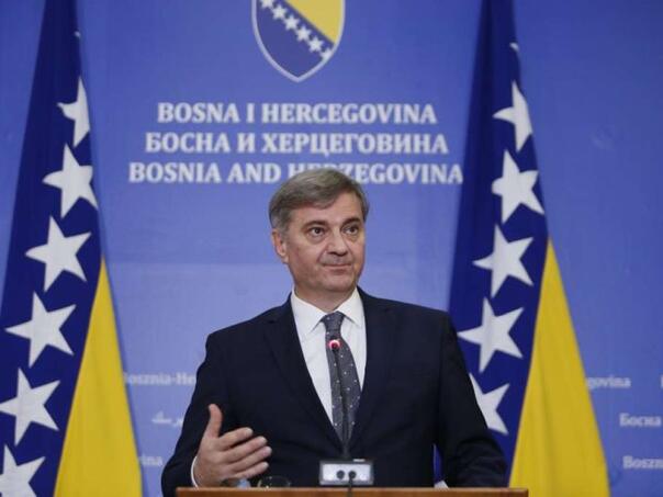 Zvizdić: Neka Dan Armije RBiH bude inspiracija budućim generacijama